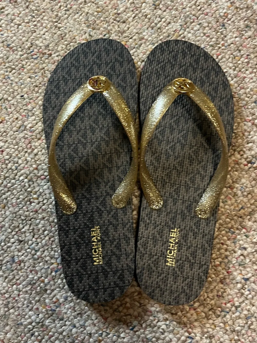 🆕 MICHAEL Michael Kors Glitter Logo Flip Flops